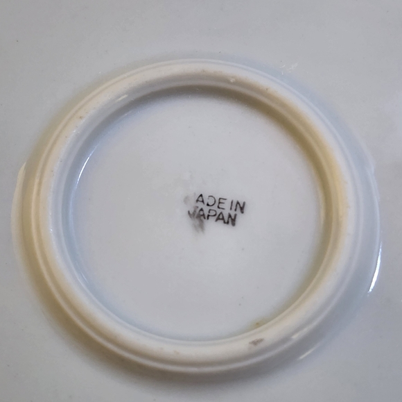 Hand Painted Silver Trimmed Scalloped Floral Vanity Trinket Candy Plate - Picture 14 of 15